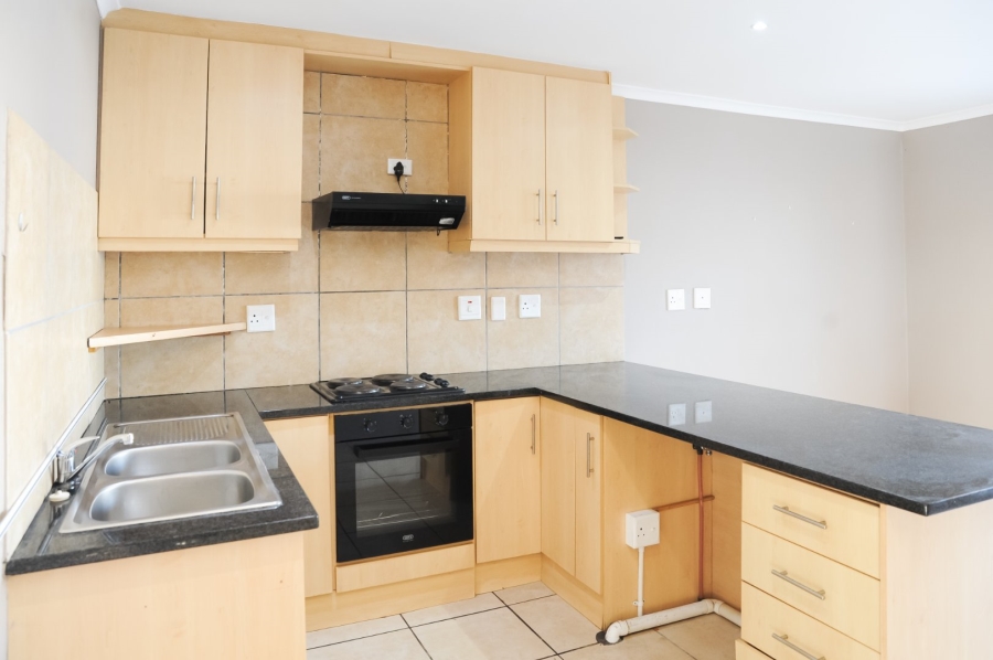 3 Bedroom Property for Sale in Country Club Western Cape